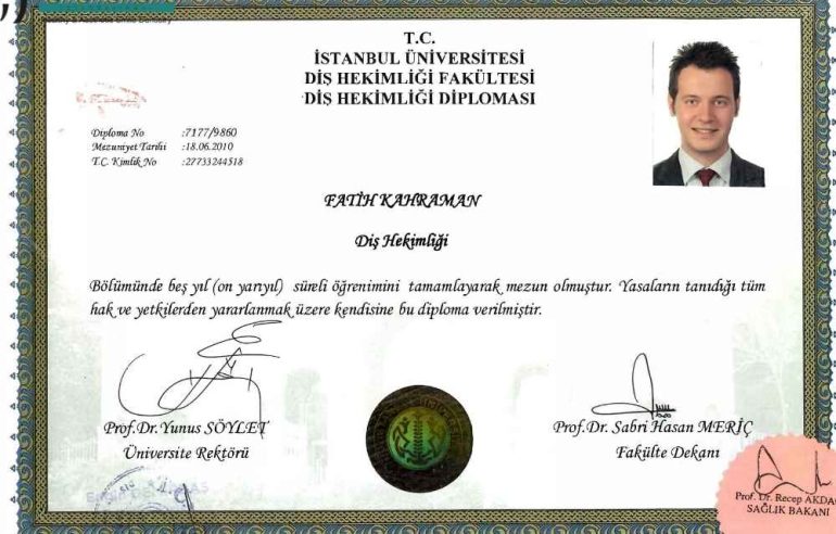 Dr. Fatih Kahraman’ın İstanbul Üniversitesi Diş Hekimliği Fakültesi mezuniyet diploması – İstanbul Bakırköy’de güvenilir diş hekimi.